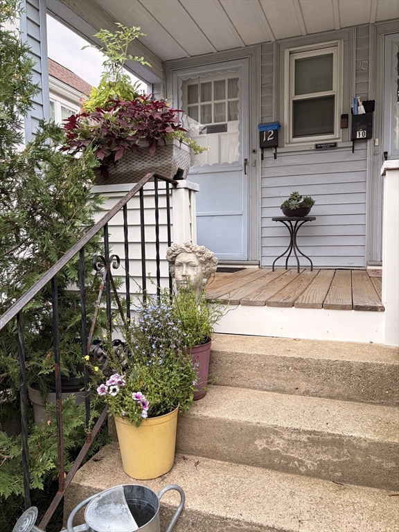 12 Tolman St — photo