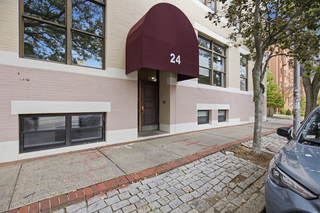 24 Norman St #1 — photo