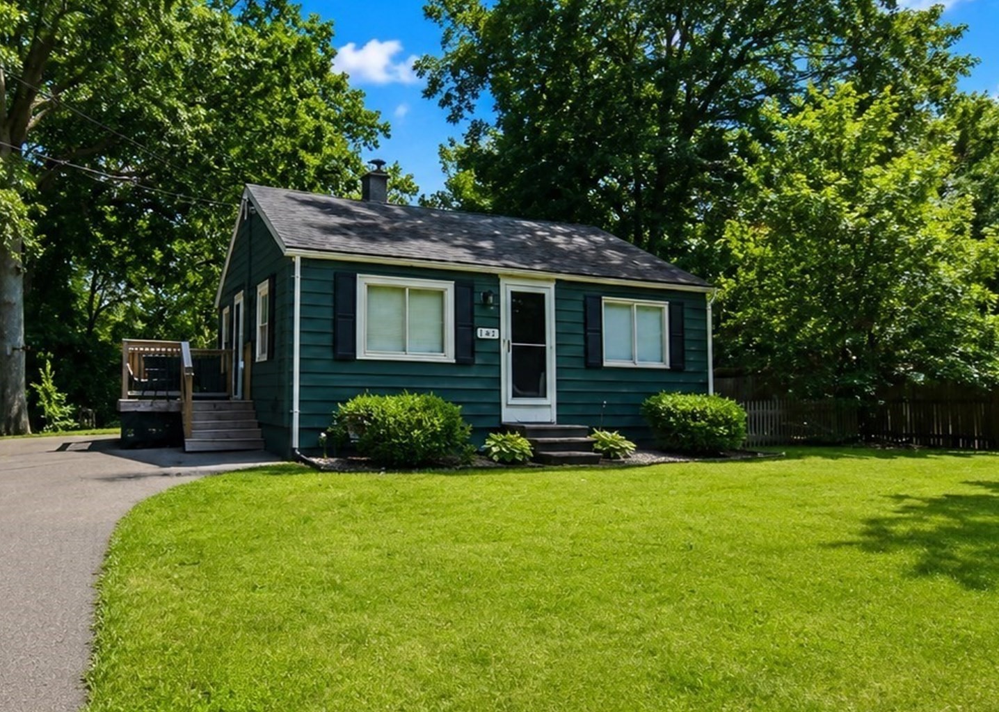 143 Stuart Street, Springfield, MA 01119