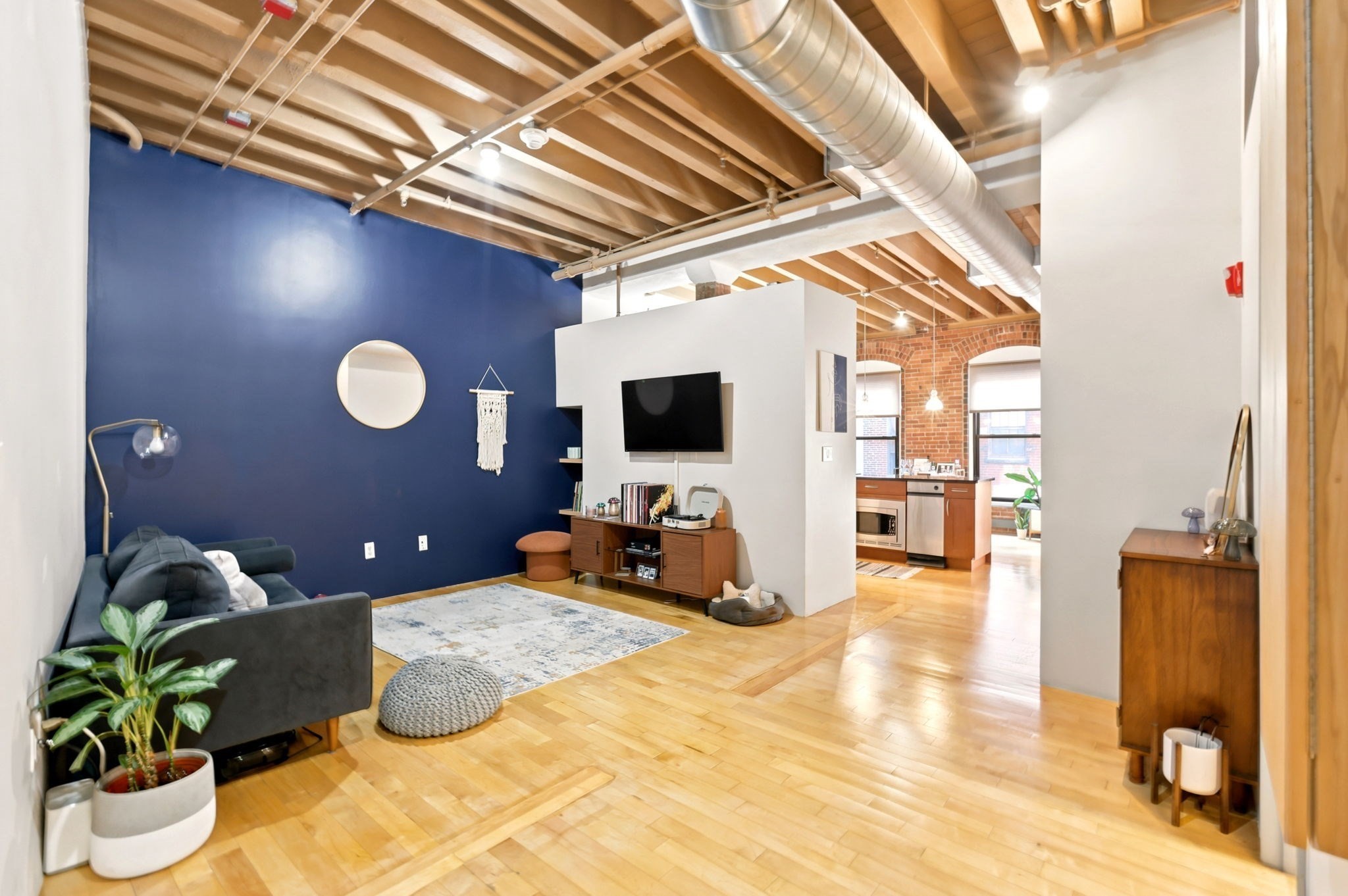 111 Beach #B 3-B — photo