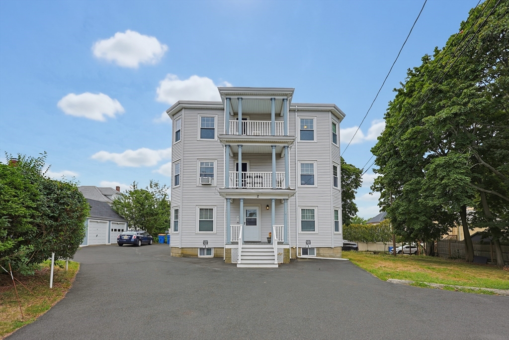 2 Edgar Terrace #3 — photo