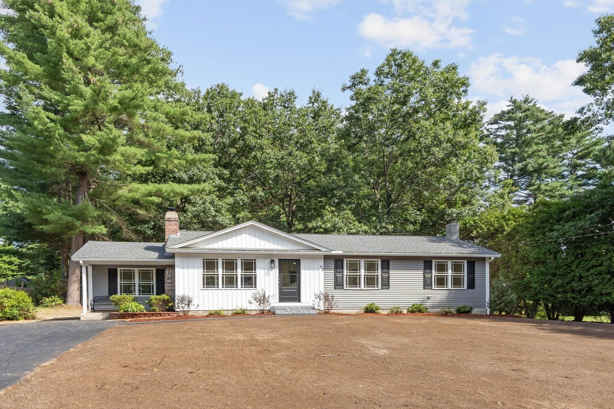 63 Maplewood Dr — photo