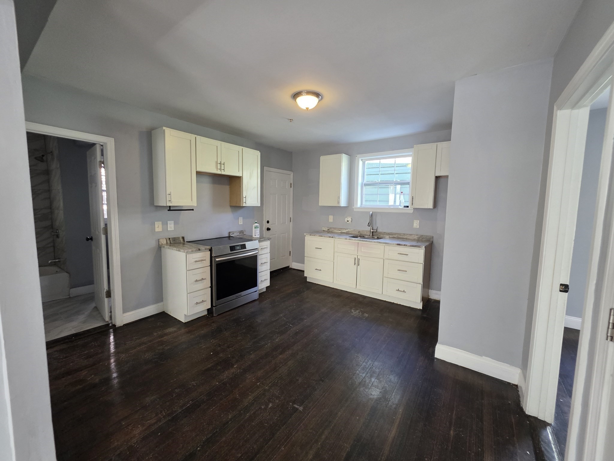 32 Park St #1 — photo