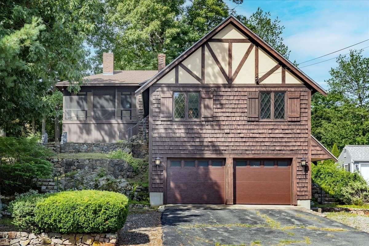 43 Ledgewood Dr — photo