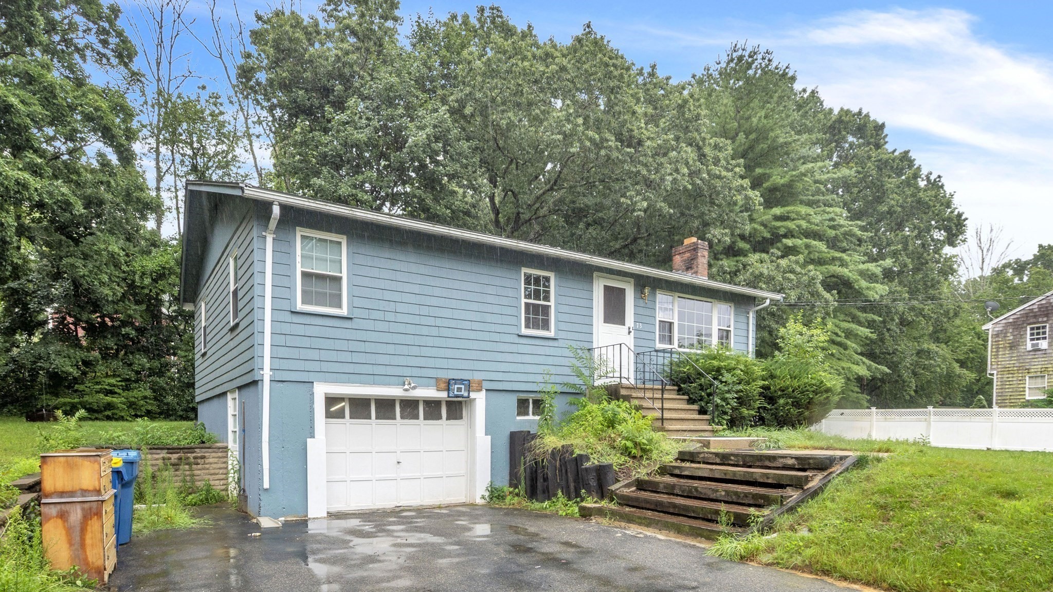 73 Summit Dr. — photo