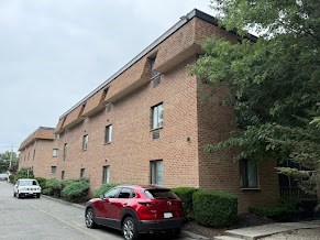 35 Washington St #3 — photo
