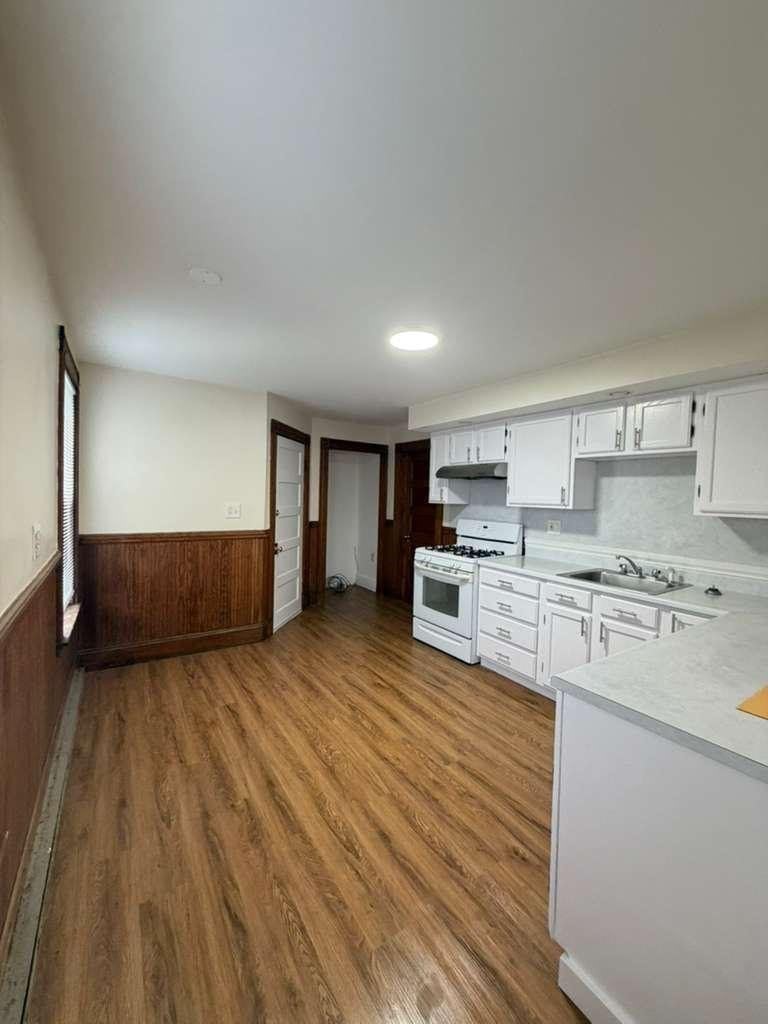 103 Central Ave #3 — photo