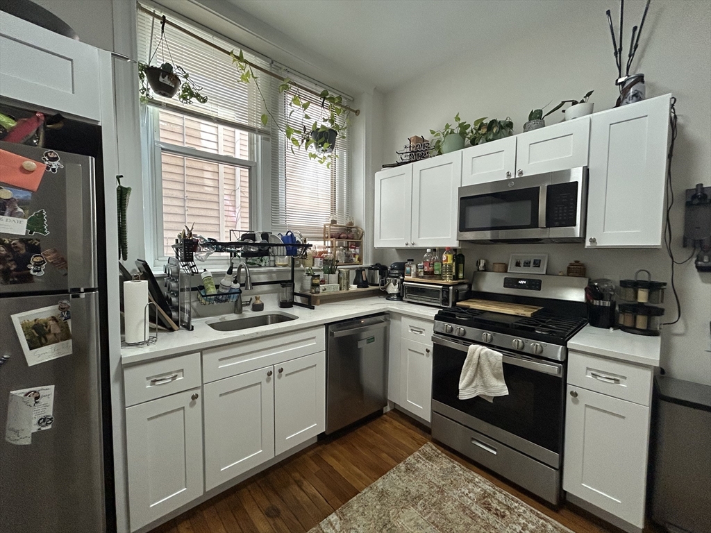 277 Highland Ave #1R — photo