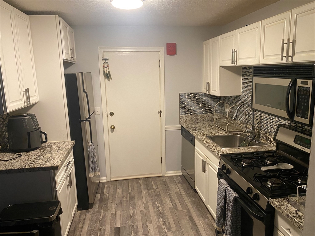 70 Mudge St #1 — photo