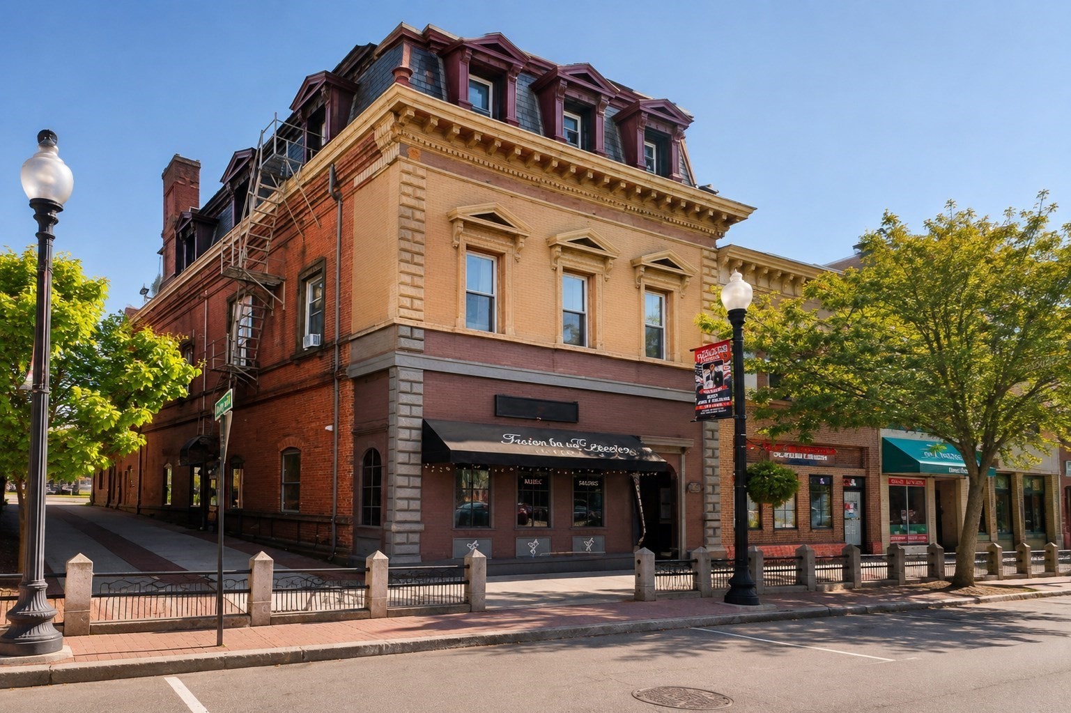 9 Taunton Grn — photo