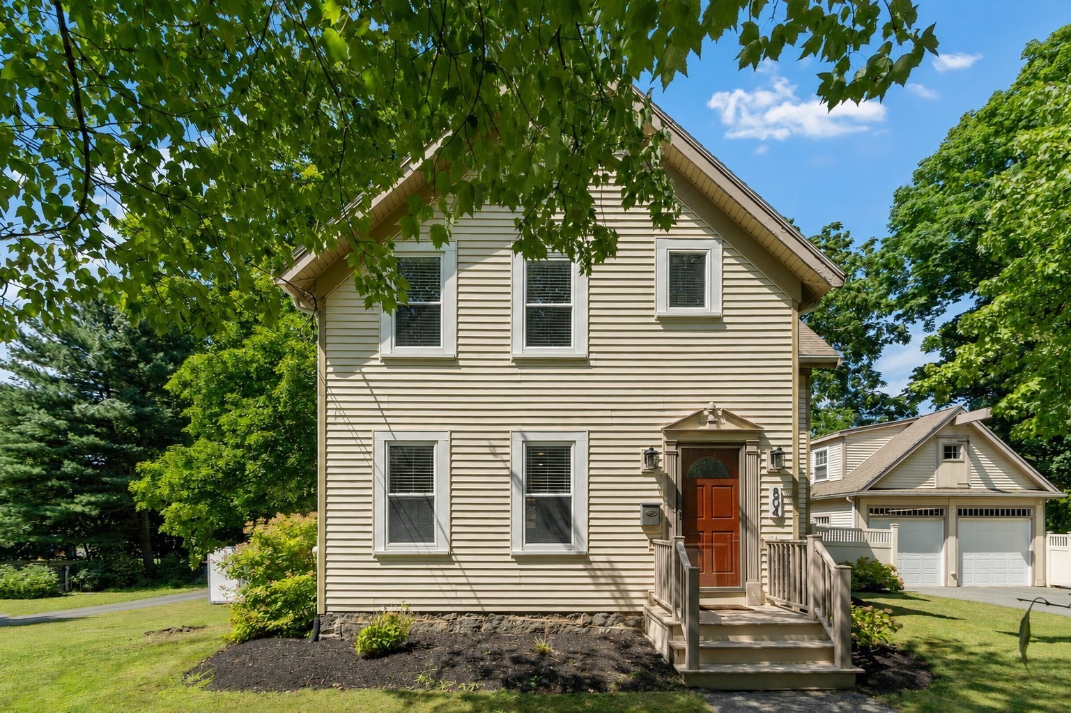 804 Main Street — photo