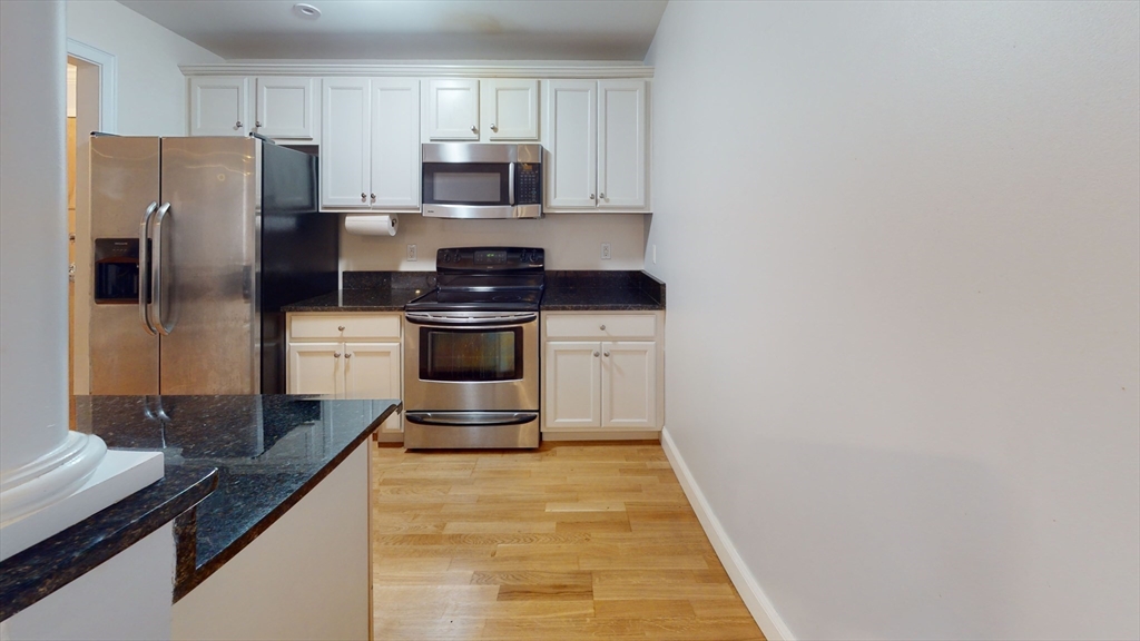 145 Hancock St #205 — photo