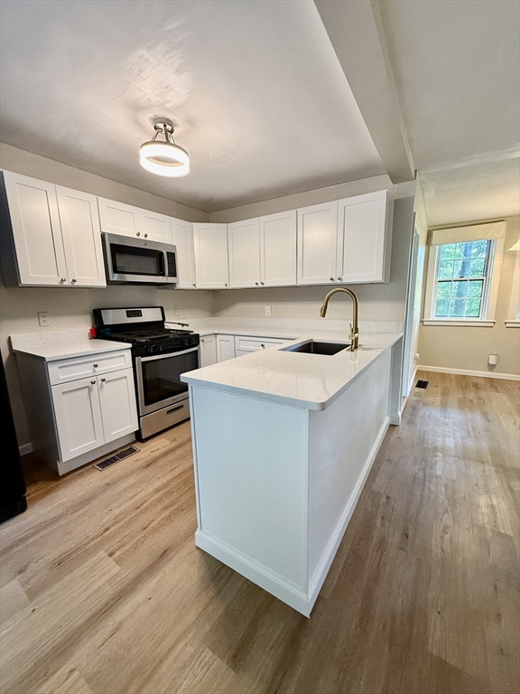8A Warren Place #a — photo