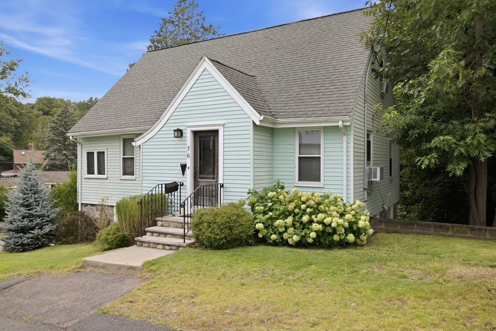 76 Woodland Rd — photo