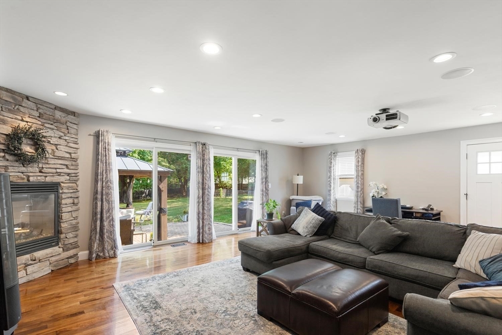 33 Griffin Rd — photo