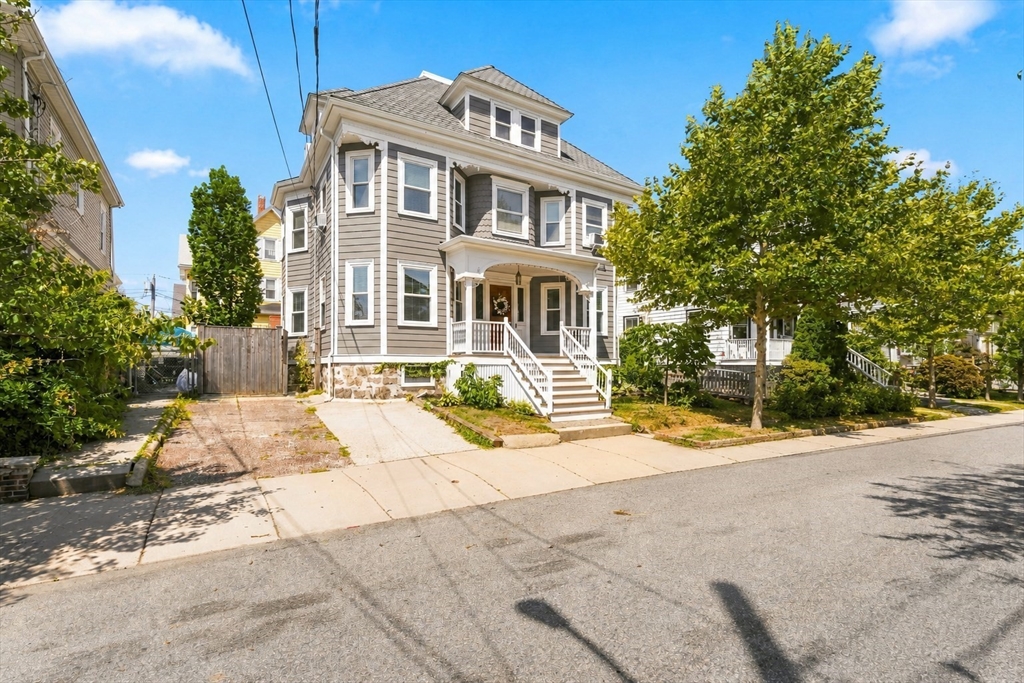 19 Gilmore St — photo