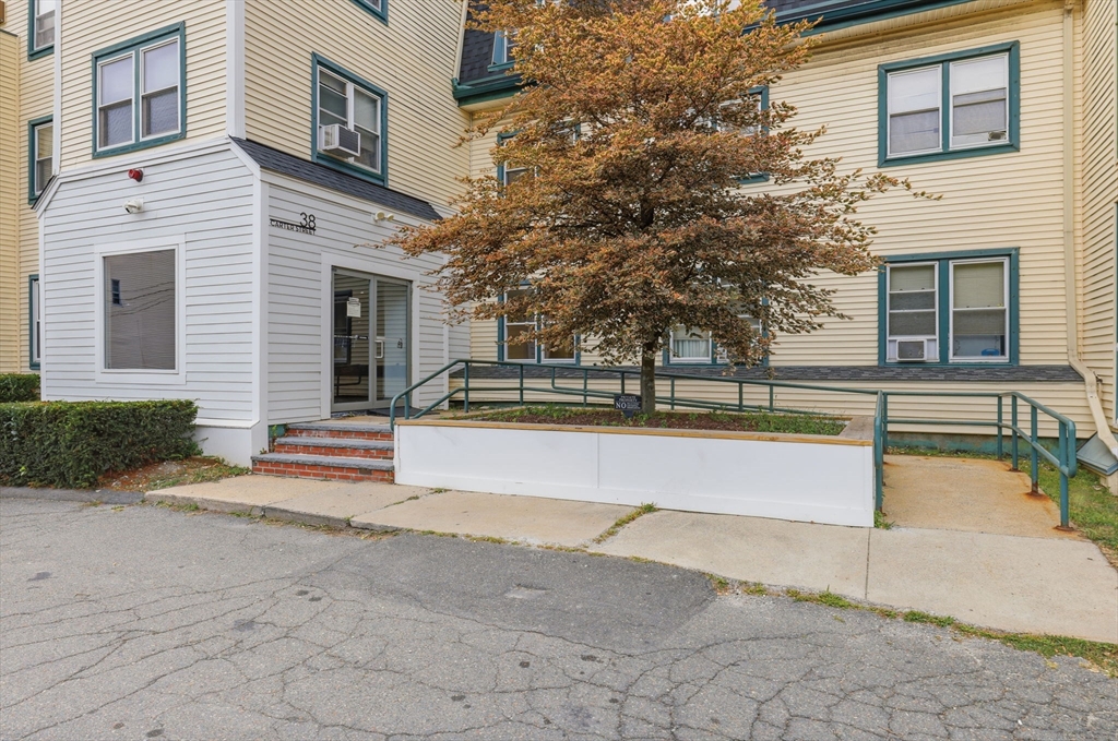 38 Carter St #107 — photo