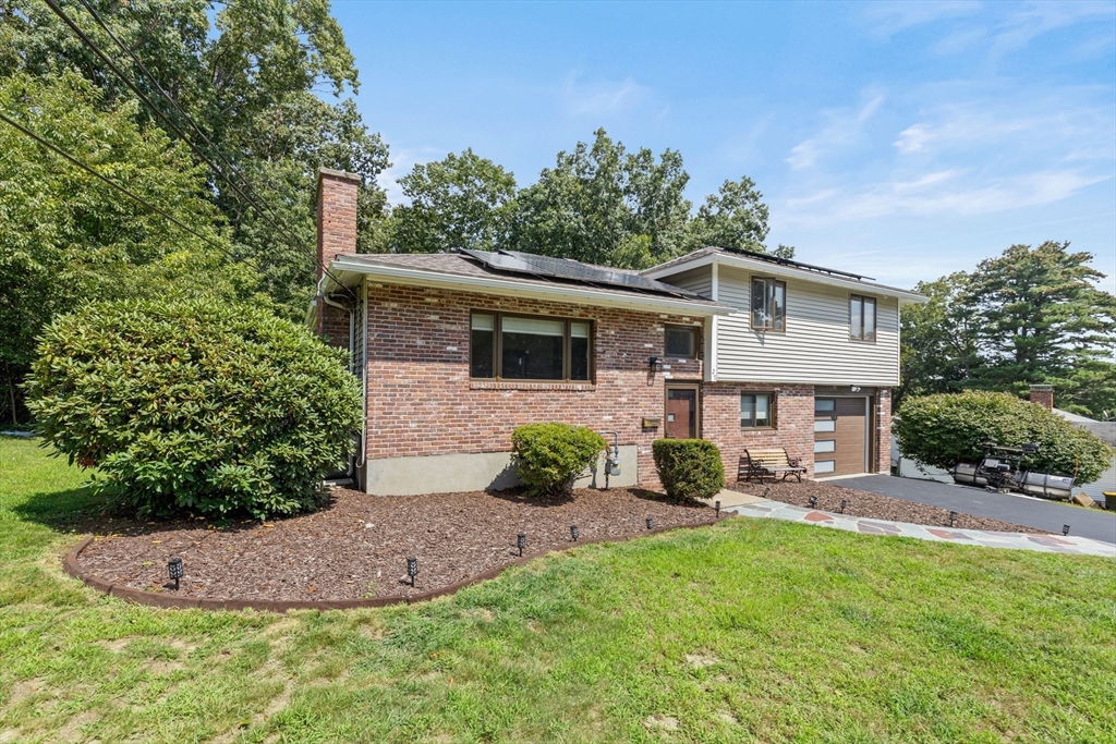 27 Lyman Rd — photo