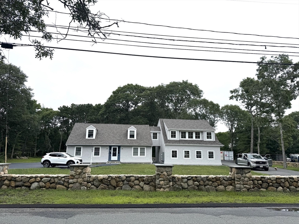 4 Edgerton Dr — photo