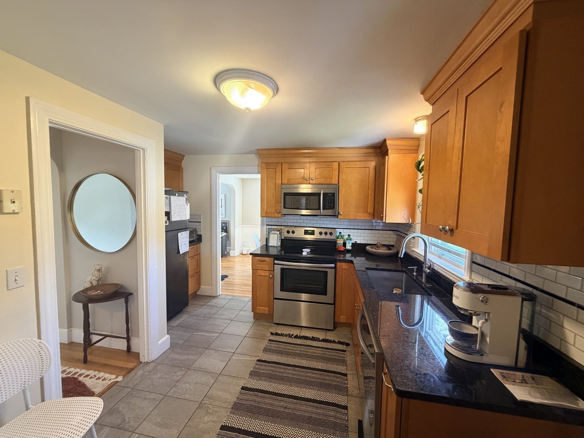 6 Bates Rd E, Watertown, MA 02472 — photo 2