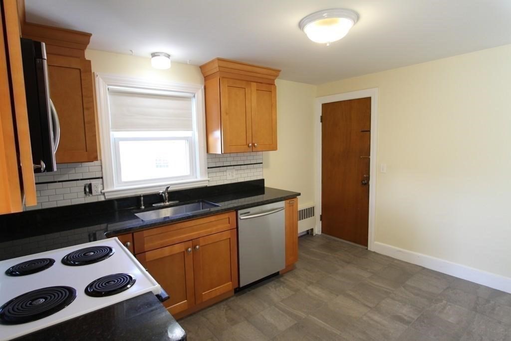 6 Bates Rd E, Watertown, MA 02472 — photo 3