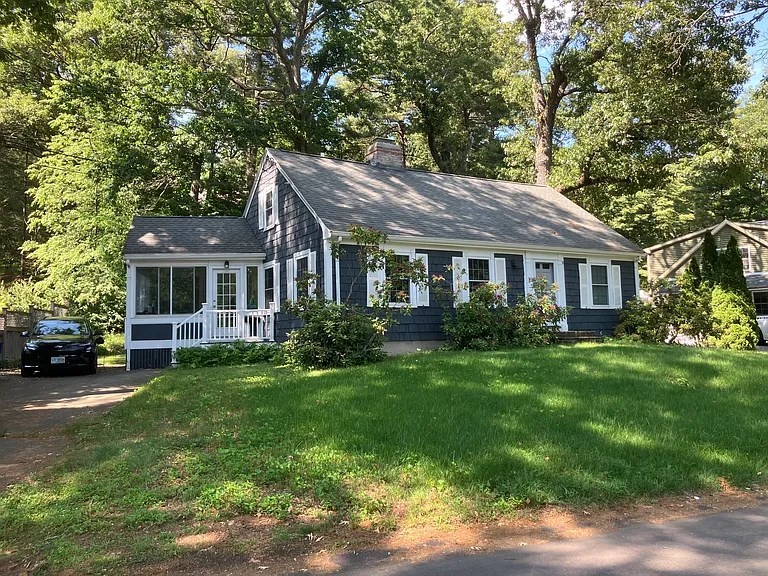 25 Wachusett Dr — photo