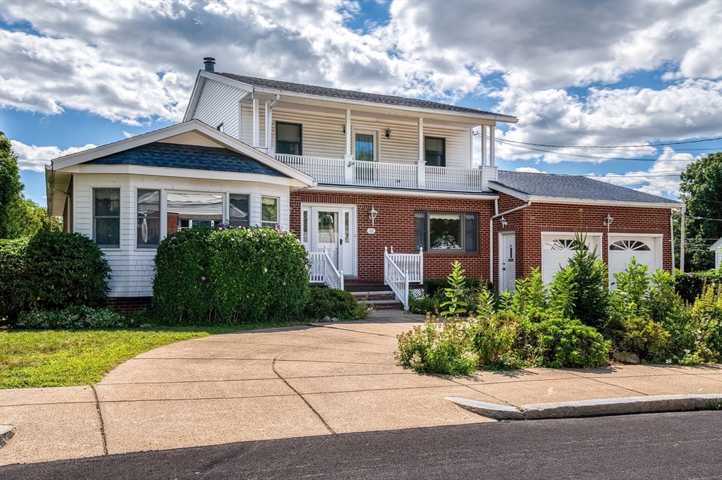 16 Bobolink Street — photo