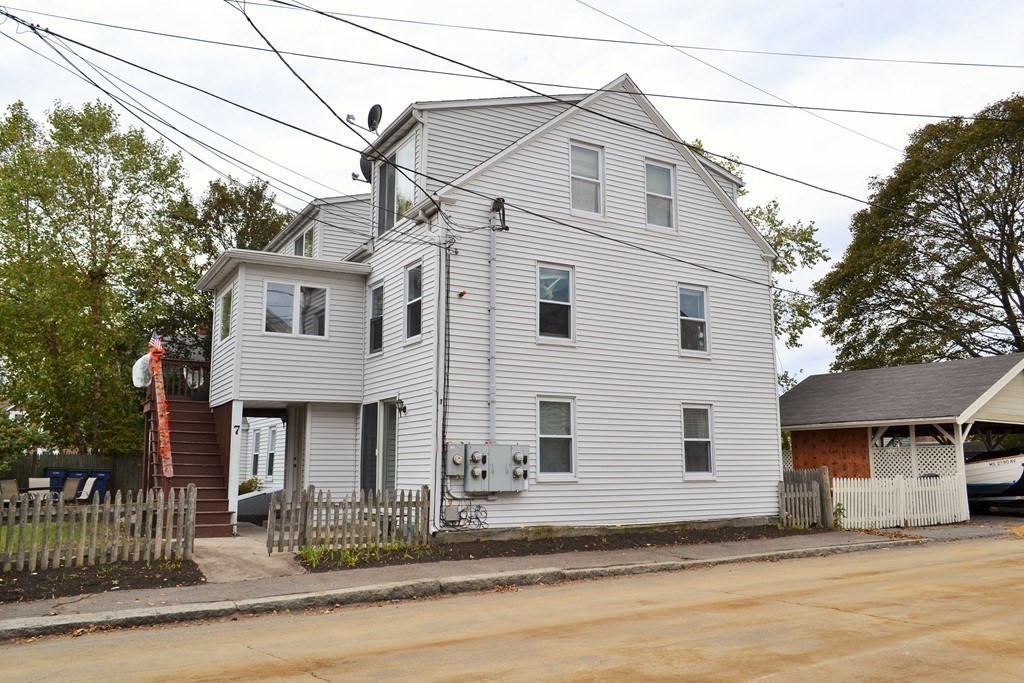 7 Harris St #1R — photo