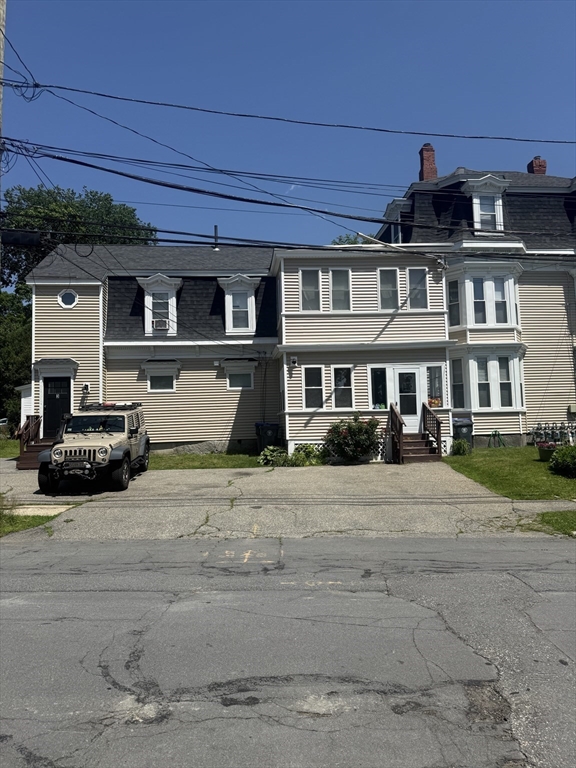 3 Gage #1 — photo