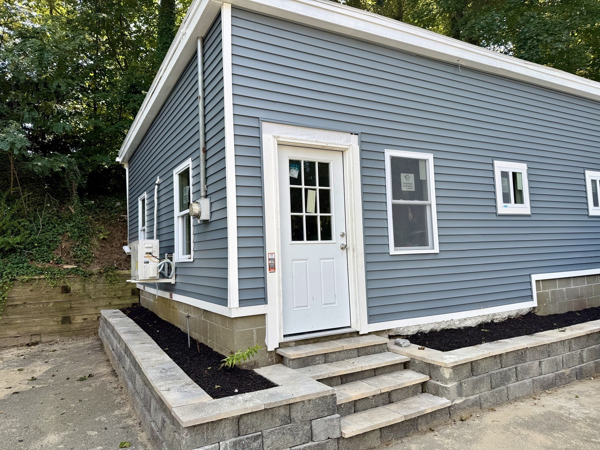 178 Court St #2 — photo