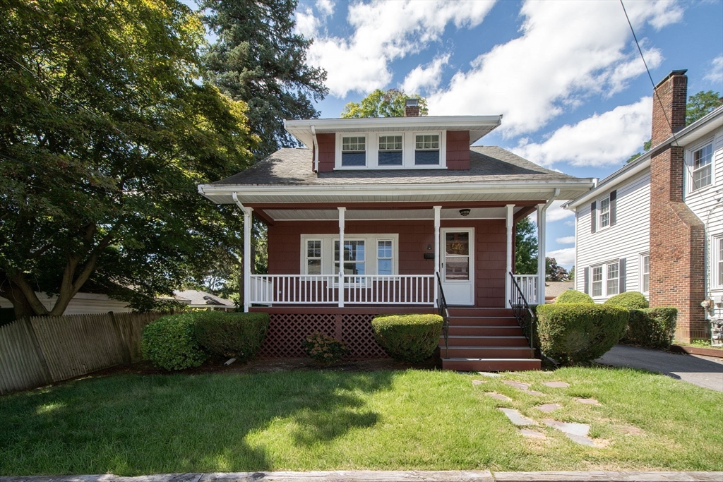 10 Elmlawn Rd — photo