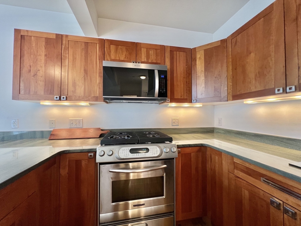 432 Norfolk Street #C 4-C — photo
