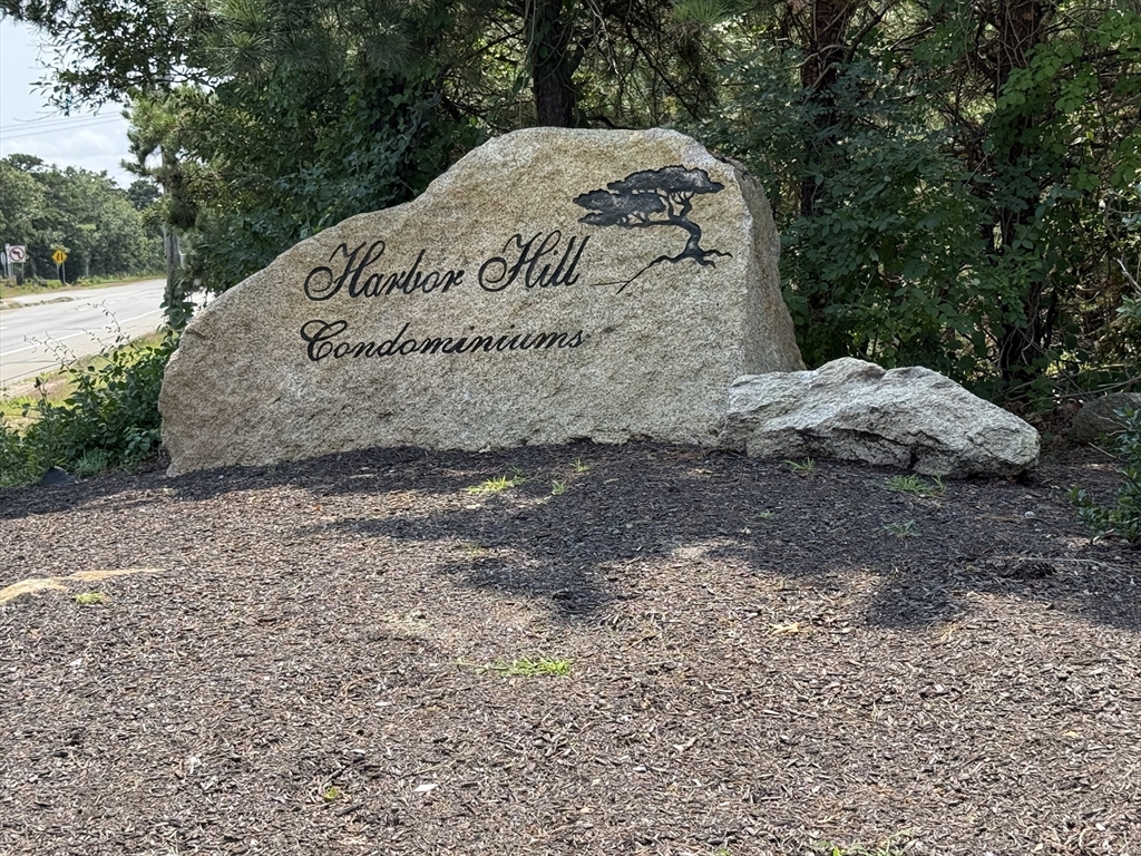 37 Harbor Hill Dr #37 — photo