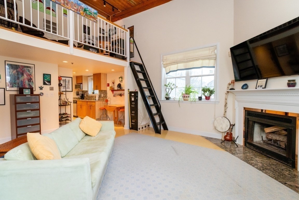 3 S Stone Mill Dr #225 — photo