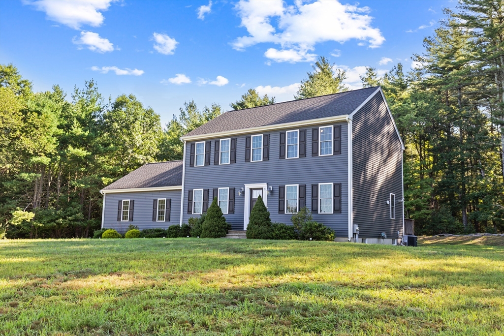 9 Shamrock Ln — photo