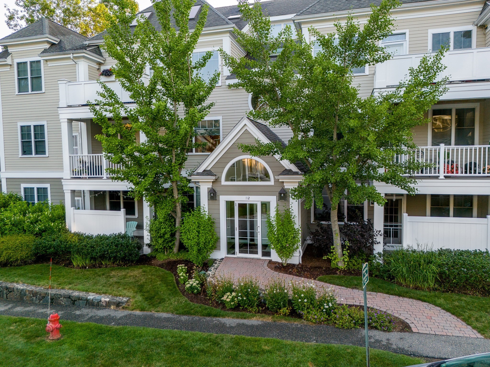 122 Johnson Woods Dr #103 — photo