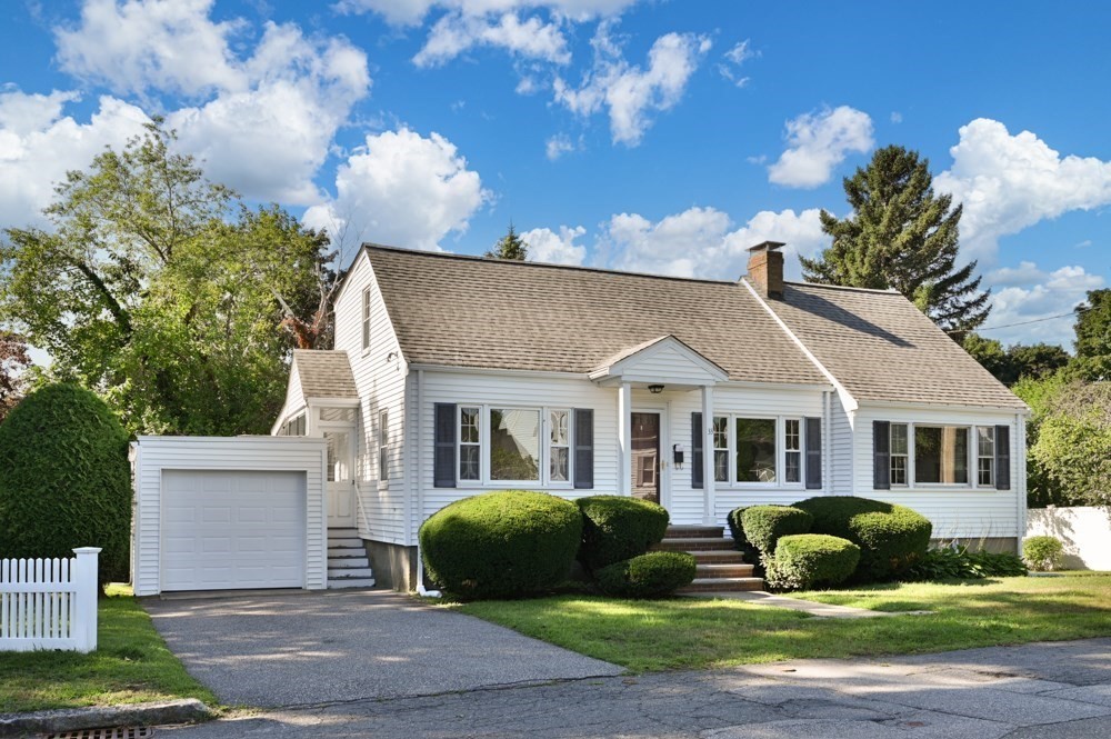 33 Wilson Road, Stoneham, MA 02180 — photo 2