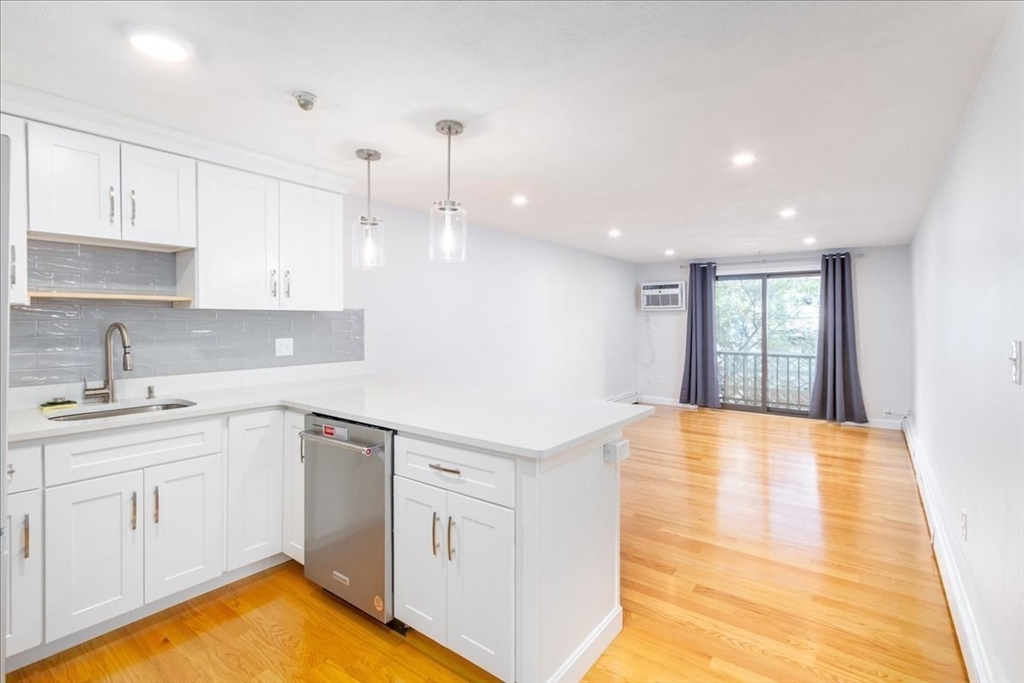 29 Harvard Ave. #37 — photo