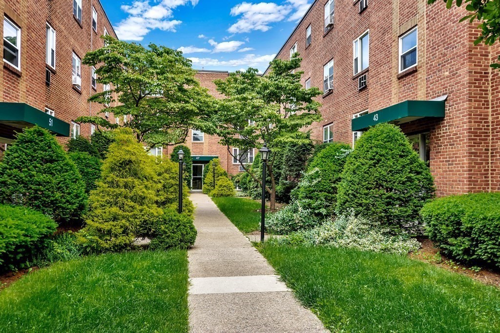43 Colborne Road #6, Boston, MA 02135