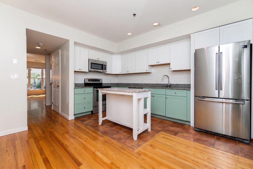 189 Richdale Ave #B3 — photo