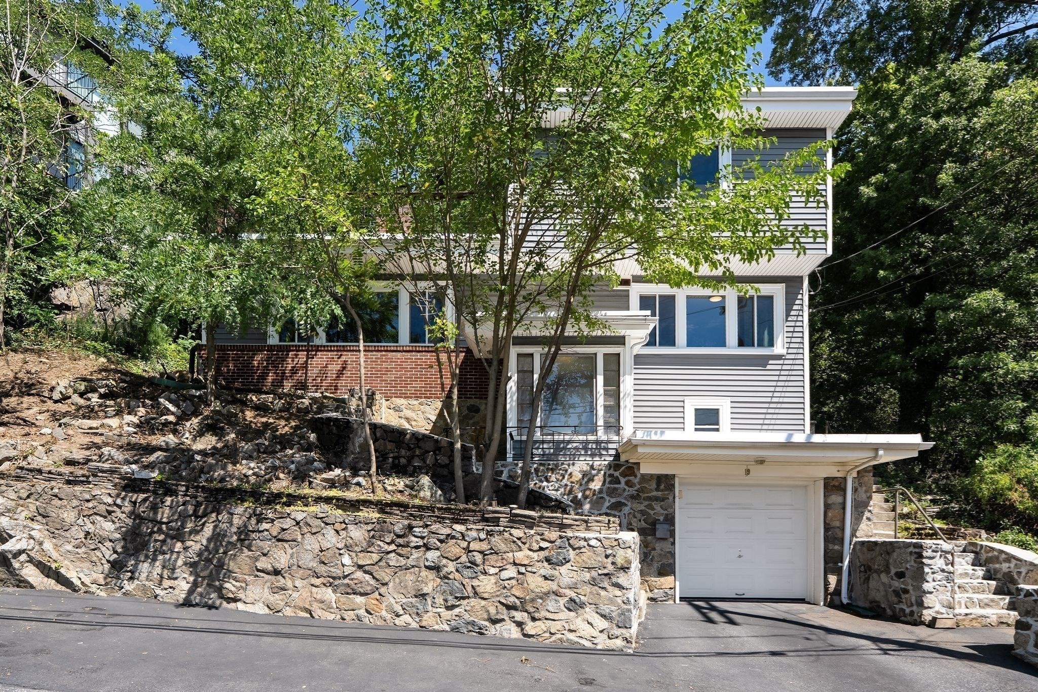 19 Brunswick Road, Arlington, MA 02476