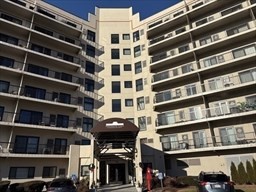 133 Commander Shea Blvd #605 — photo