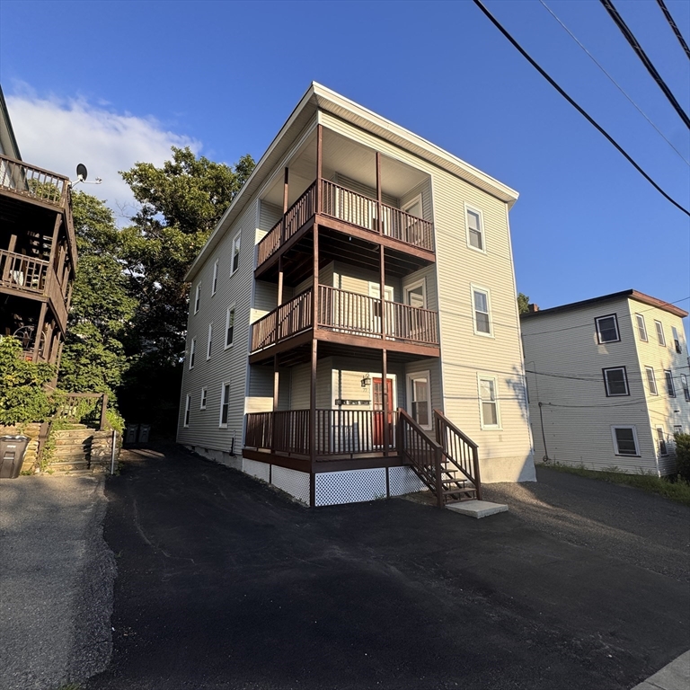 77 Oak St #3 — photo