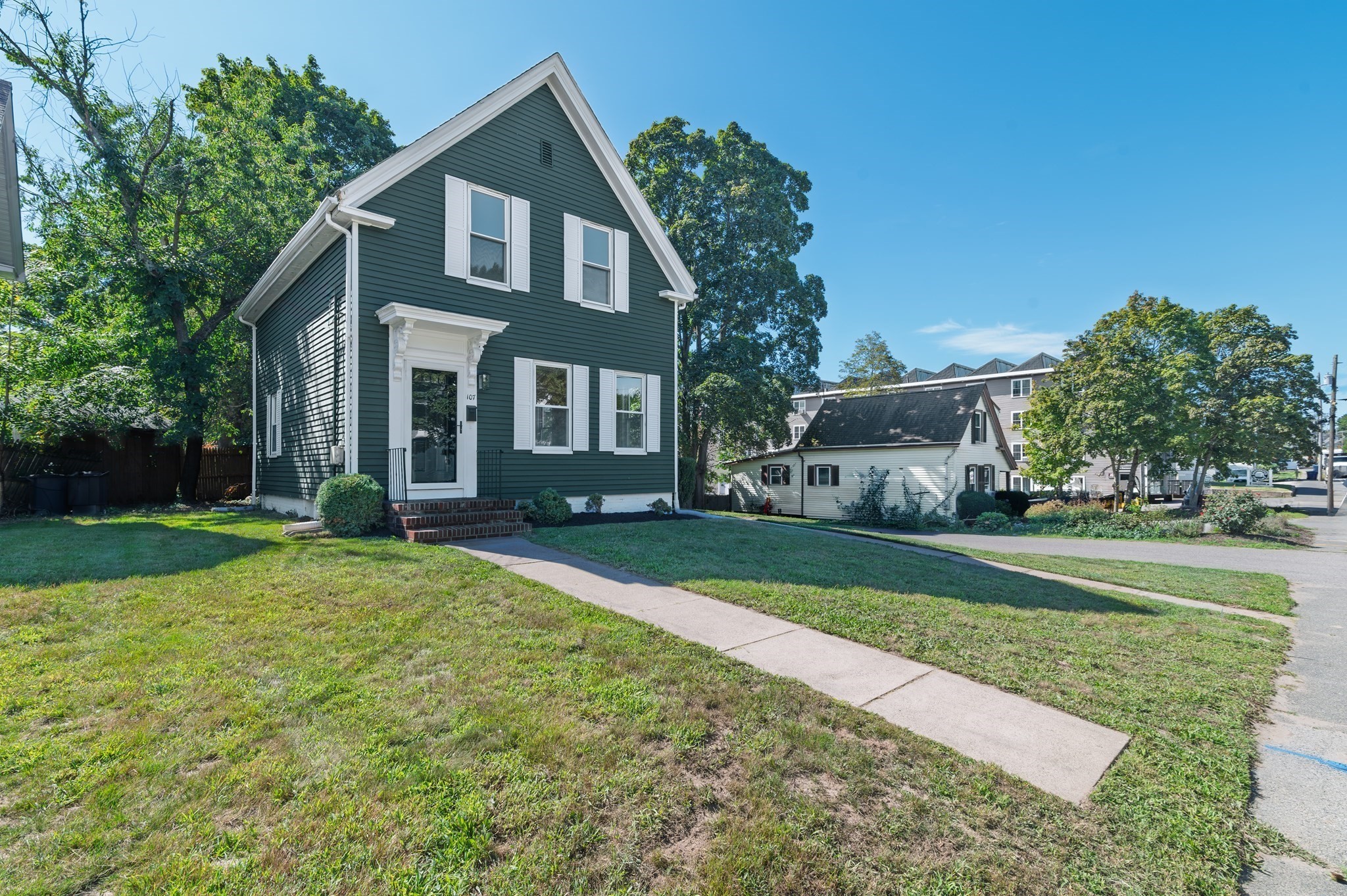 107 E. Water Street — photo