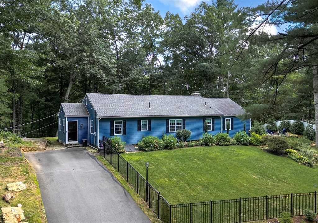 17 Gardner Ave — photo