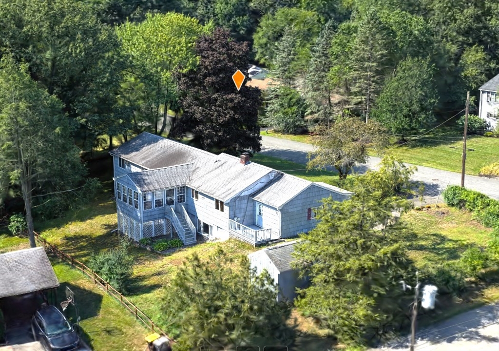 145 Baldwin Ave — photo