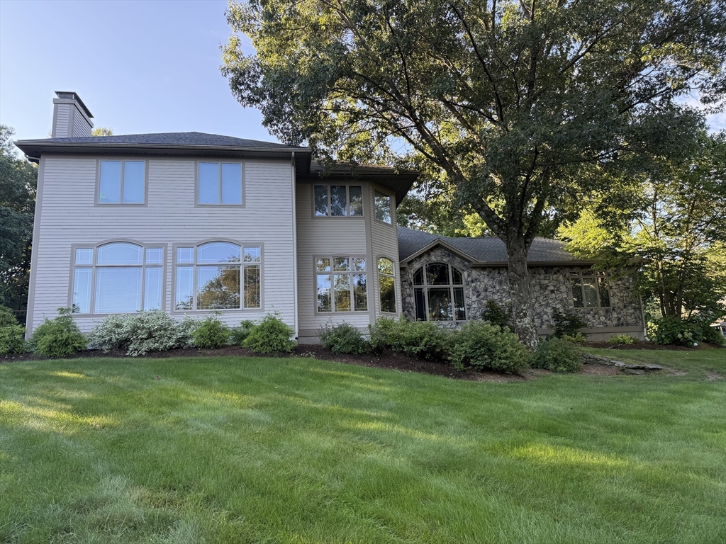 82 Mountain View Dr. — photo