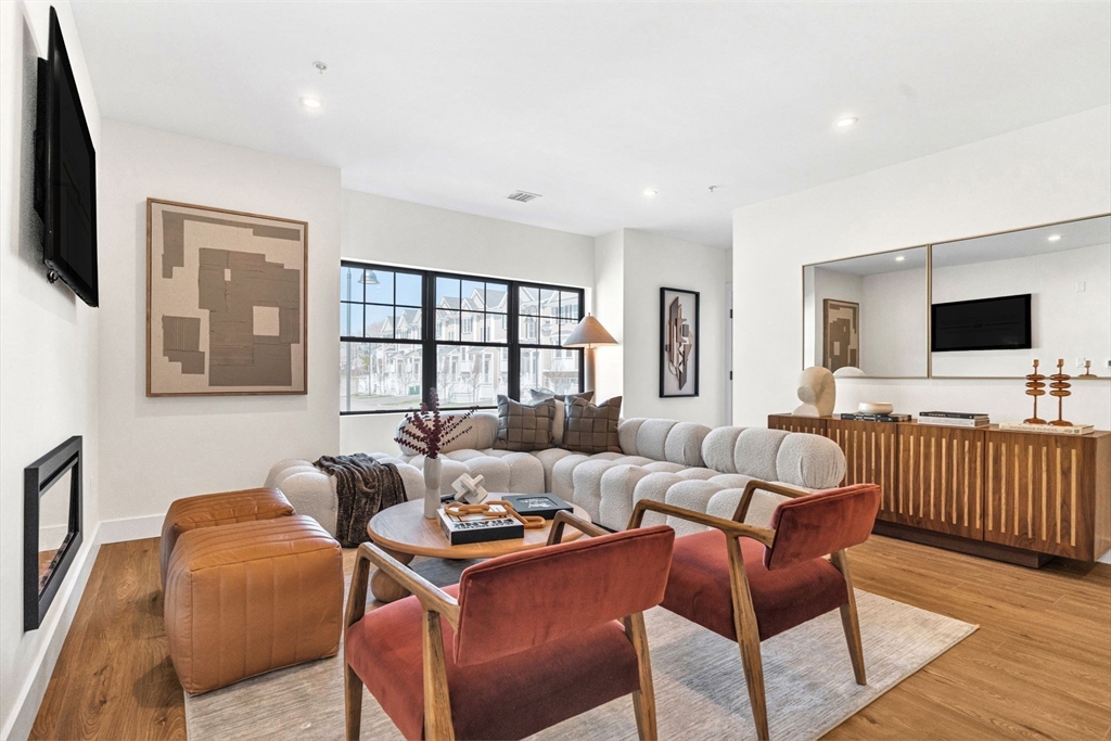 20 Audubon Way #309 — photo