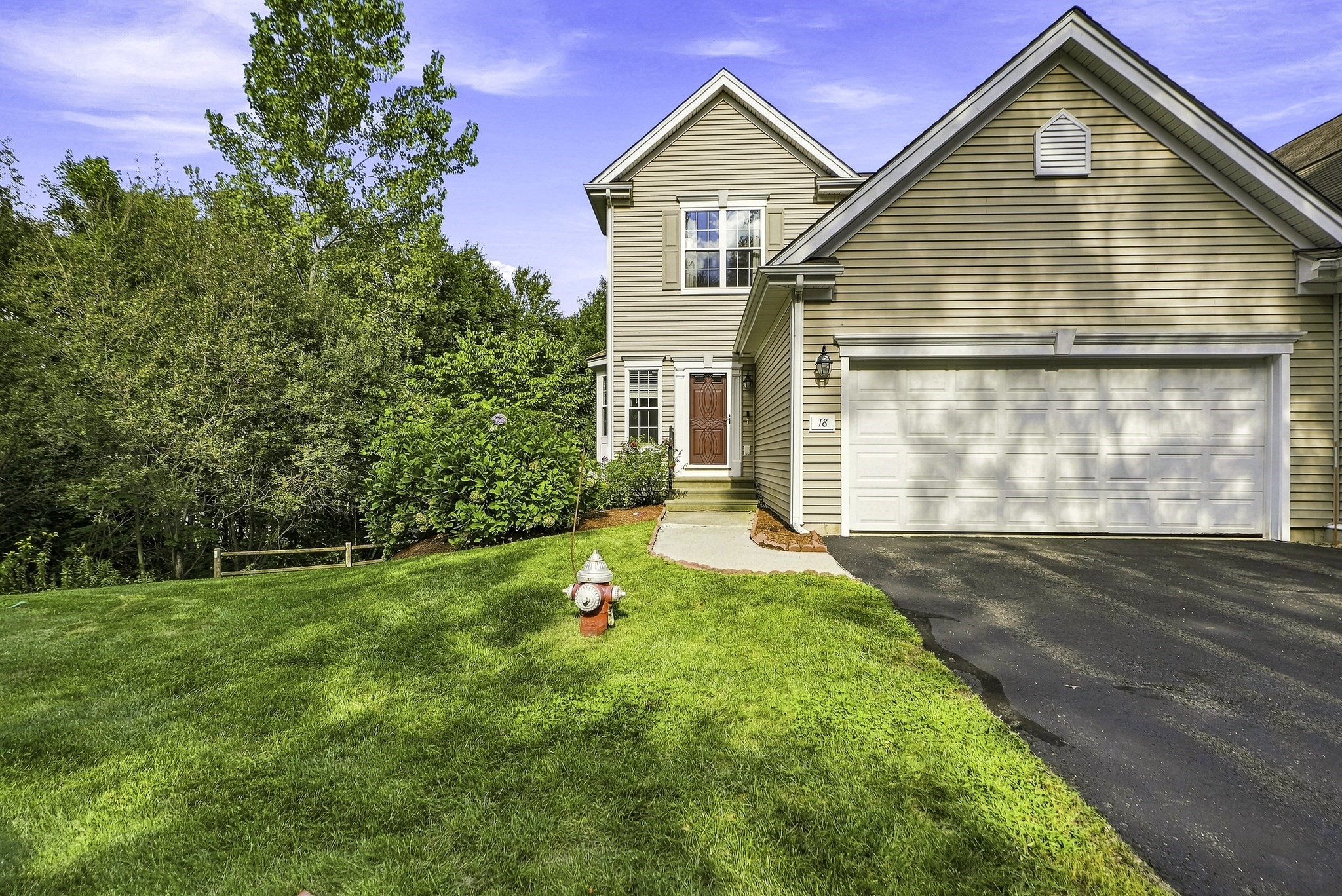 18 Daffodil Ct #18 — photo