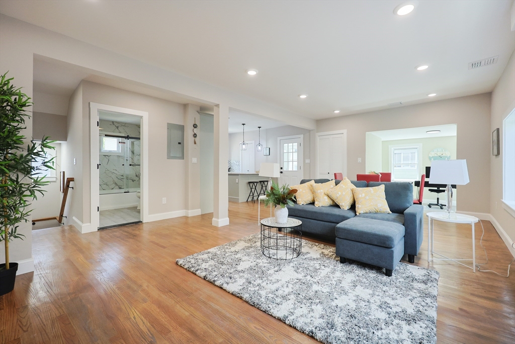 11 Watson St #2 — photo